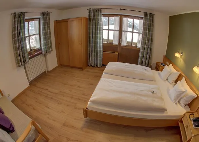 Apartamento Gaestehaus Willfert Reit im Winkl